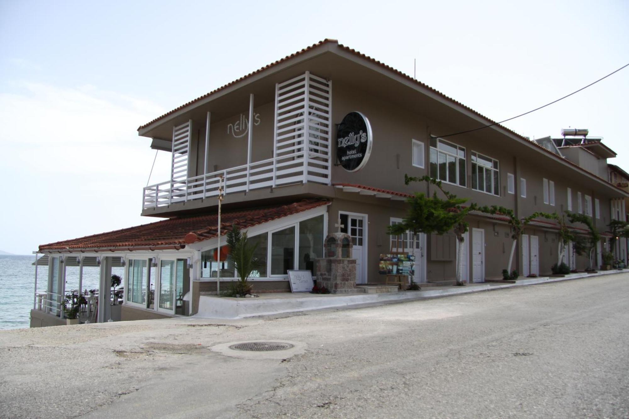 Nelly'S Apartments 托隆 外观 照片